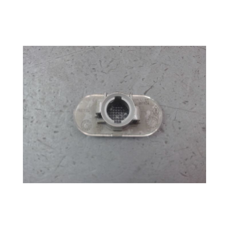 REPETITEUR AILE DROIT RENAULT TWINGO II Phase 2 2011-2014