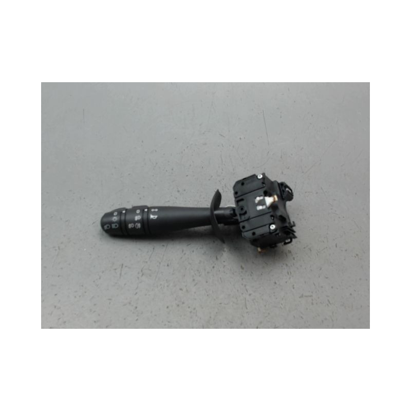 COMMANDE ECLAIRAGE RENAULT TWINGO II Phase 2 2011-2014