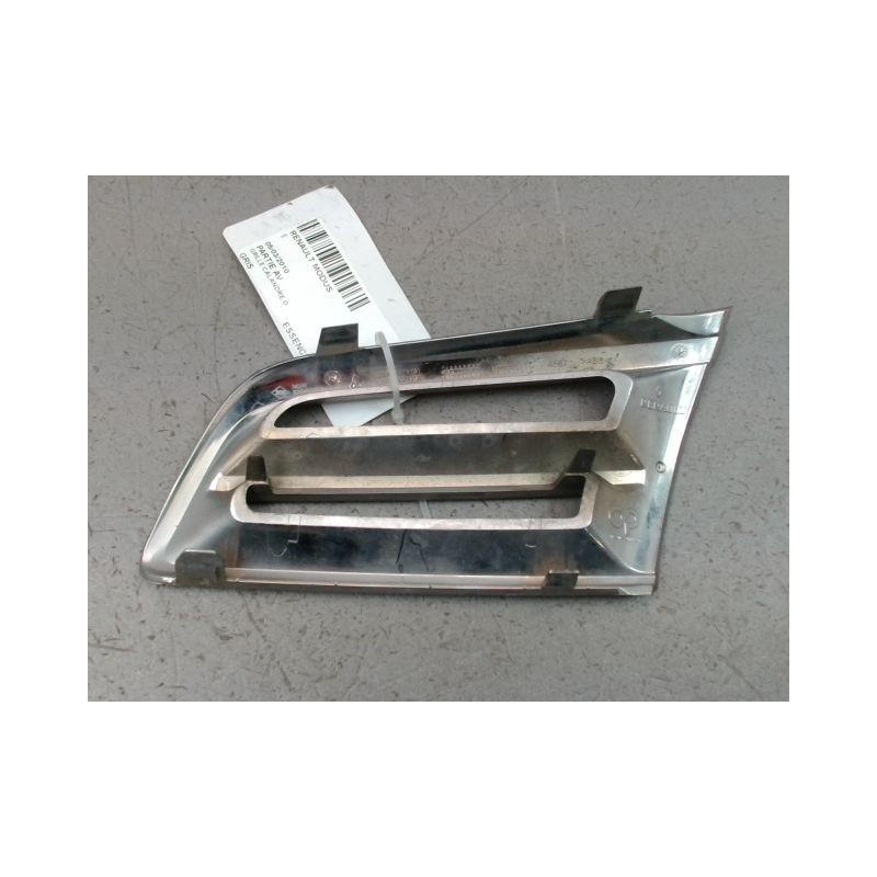 GRILLE CALANDRE DROIT RENAULT MODUS Phase 2 2008-2012