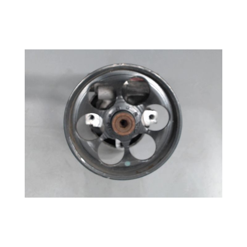POMPE DIRECTION ASSISTEE RENAULT LAGUNA