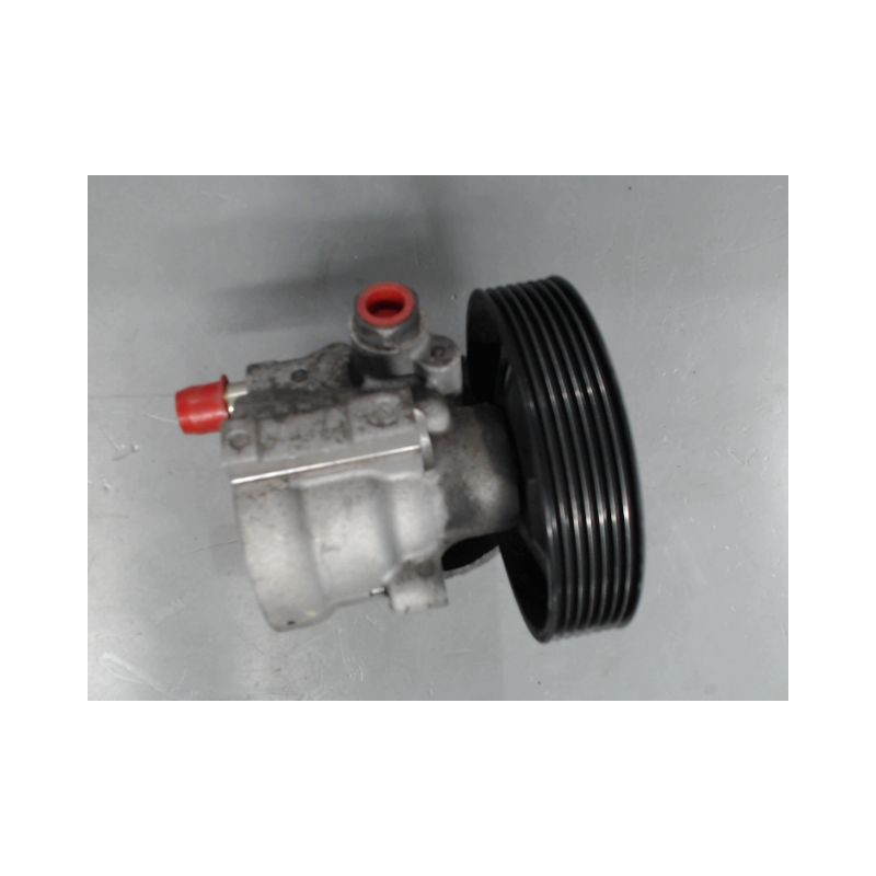 POMPE DIRECTION ASSISTEE RENAULT LAGUNA
