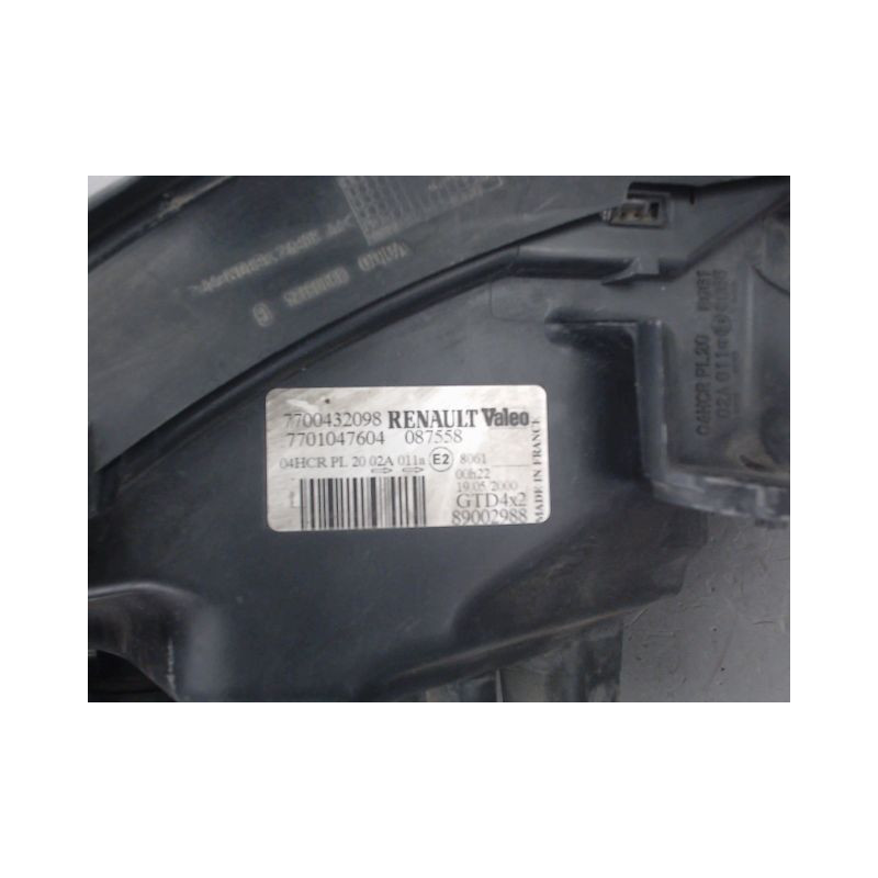PHARE GAUCHE RENAULT MEGANE