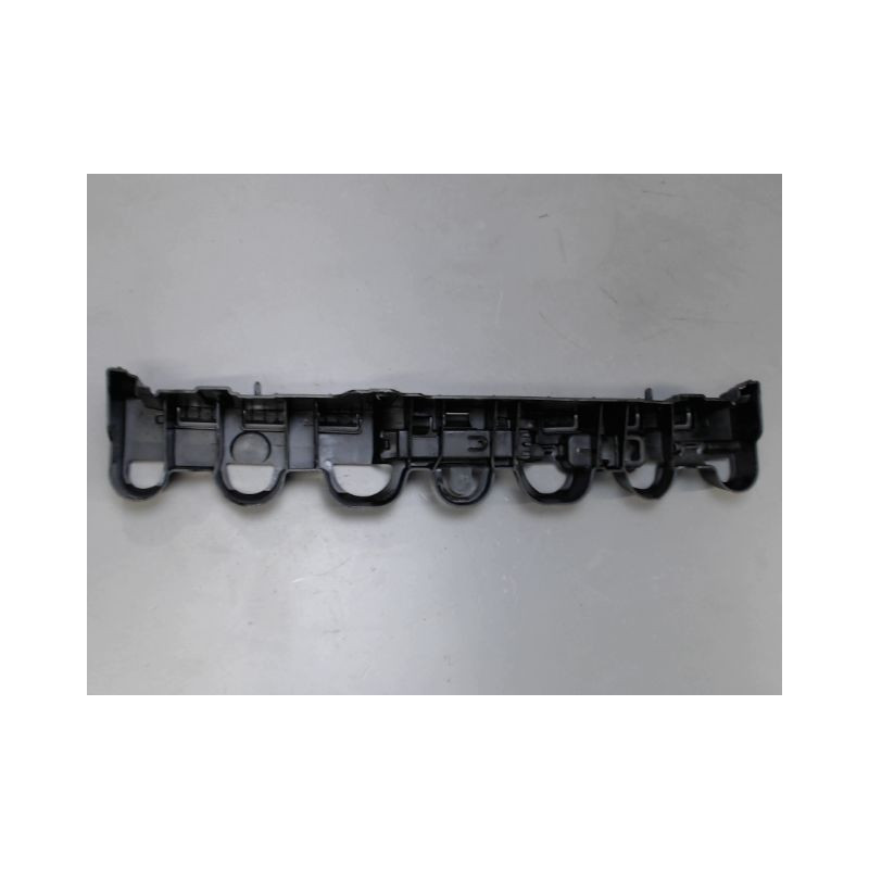 SUPPORT CENTRAL PARE-CHOC ARRIERE  RENAULT CLIO