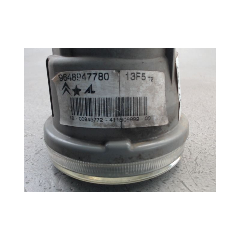 PHARE ANTIBROUILLARD AVANT DROIT CITROEN C3
