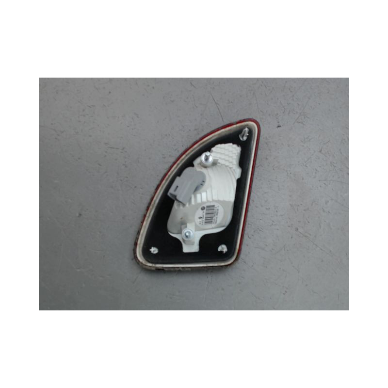 FEU ARRIERE INTERIEUR GAUCHE RENAULT TWINGO