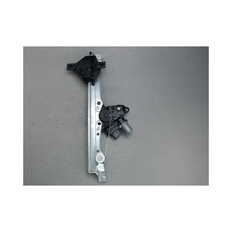 MECANISME LEVE-GLACE ARRIERE DROIT DACIA DUSTER