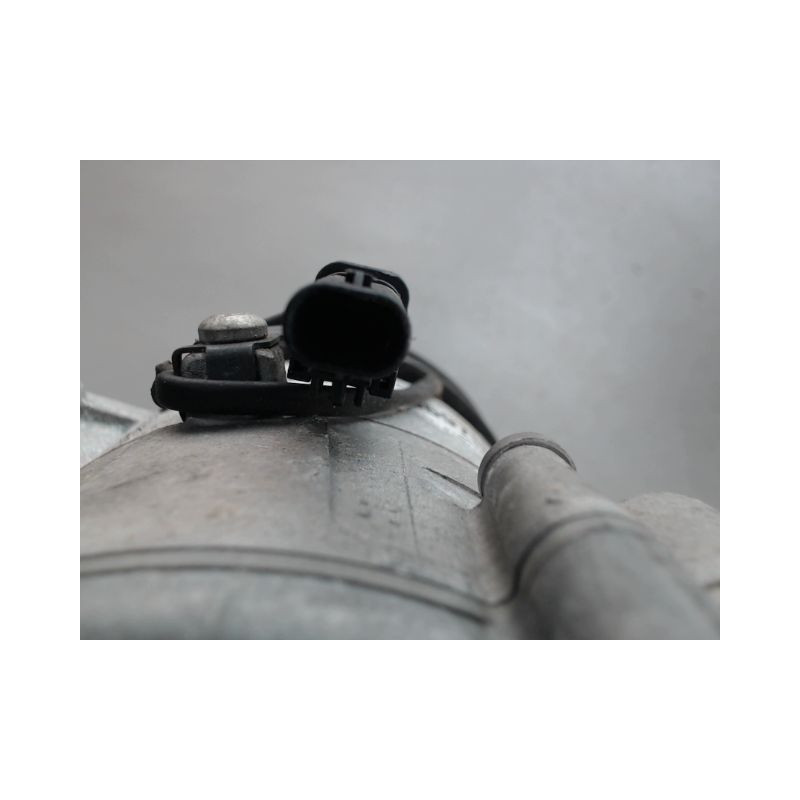 COMPRESSEUR AIR CONDITIONNE OPEL ZAFIRA