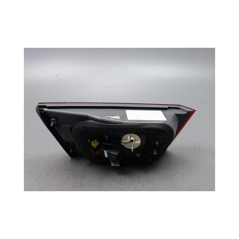 FEU ARRIERE INTERIEUR DROIT HYUNDAI SONATA 5P