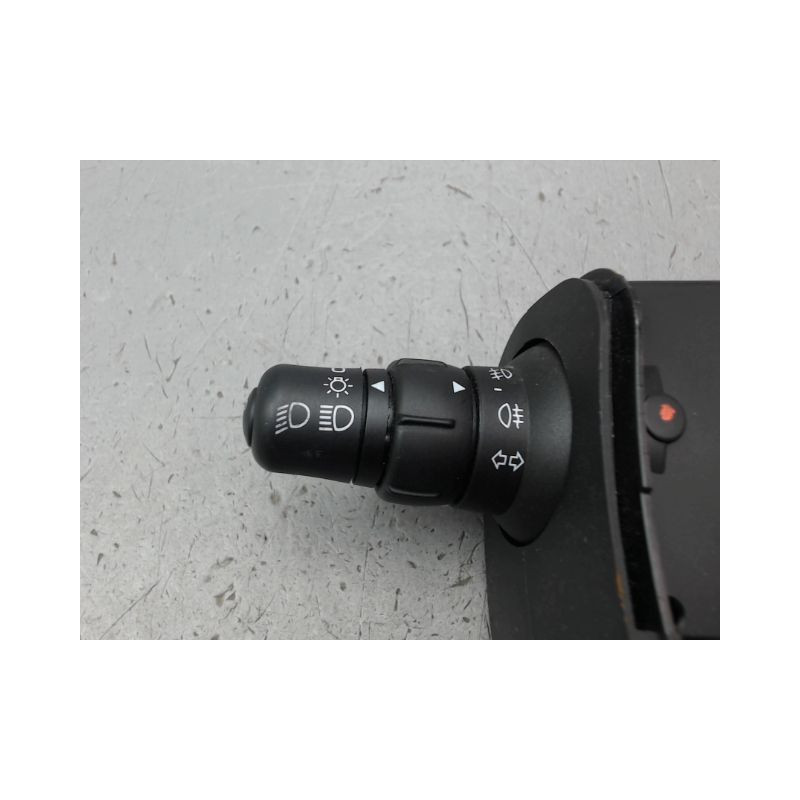 COMMANDE ECLAIRAGE RENAULT CLIO III Phase 2 2009-2014