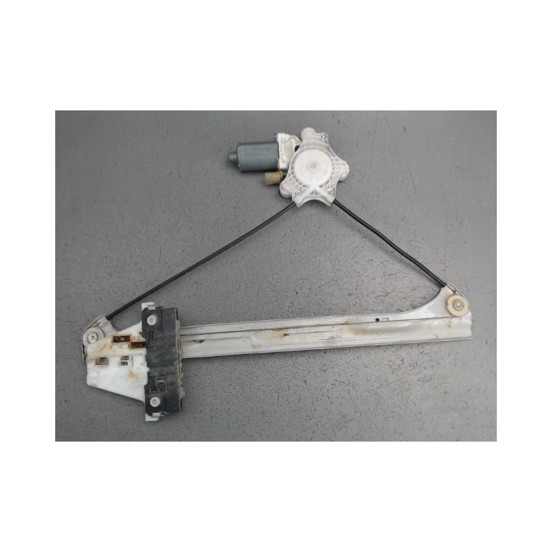 MECANISME LEVE-GLACE AVANT GAUCHE VOLKSWAGEN FOX