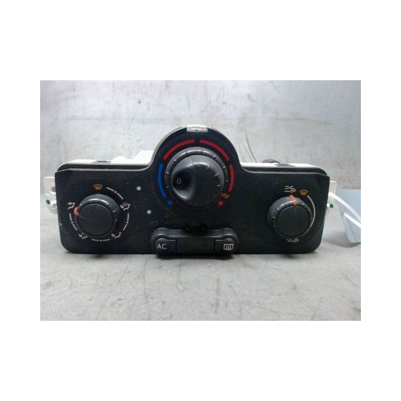 COMMANDE DE CHAUFFAGE RENAULT CLIO III 2009-