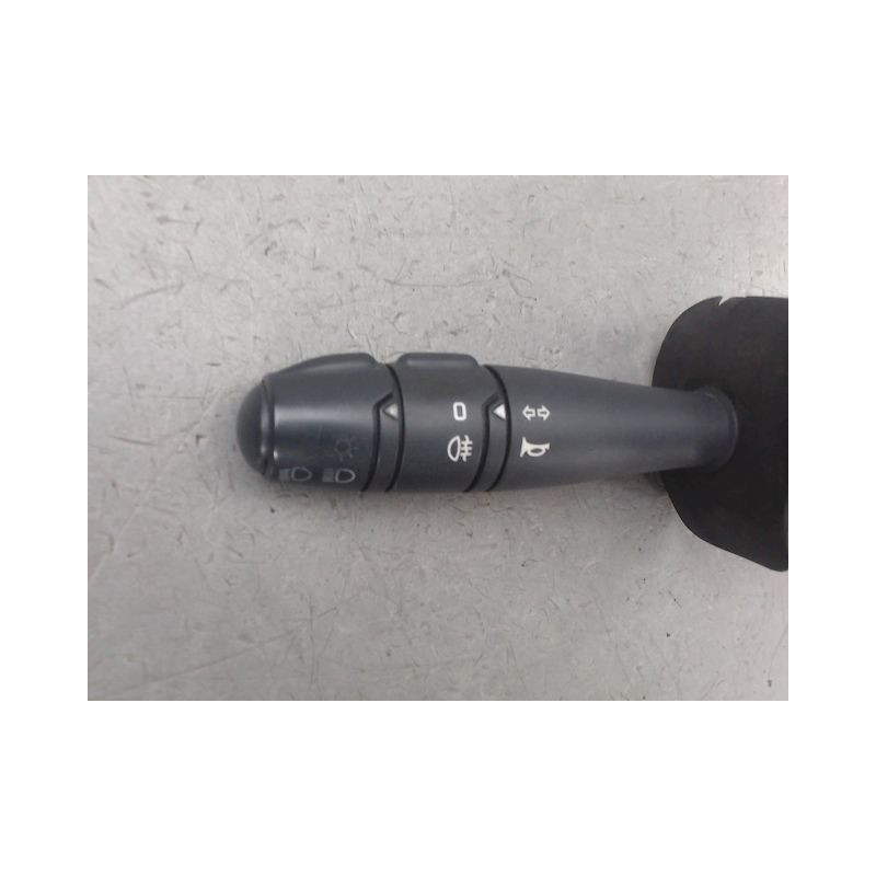 COMMANDE CLIGNOTANT RENAULT CLIO