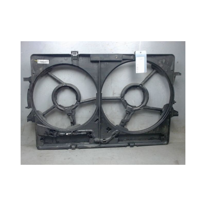 SUPPORT DE VENTILATEUR AUDI Q3