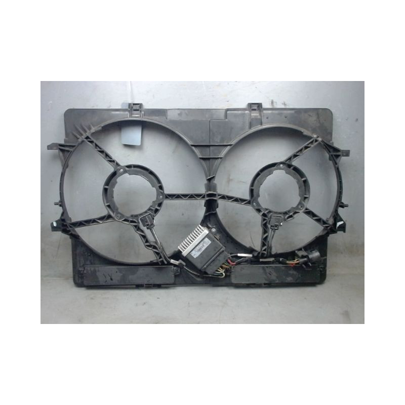 SUPPORT DE VENTILATEUR AUDI Q3