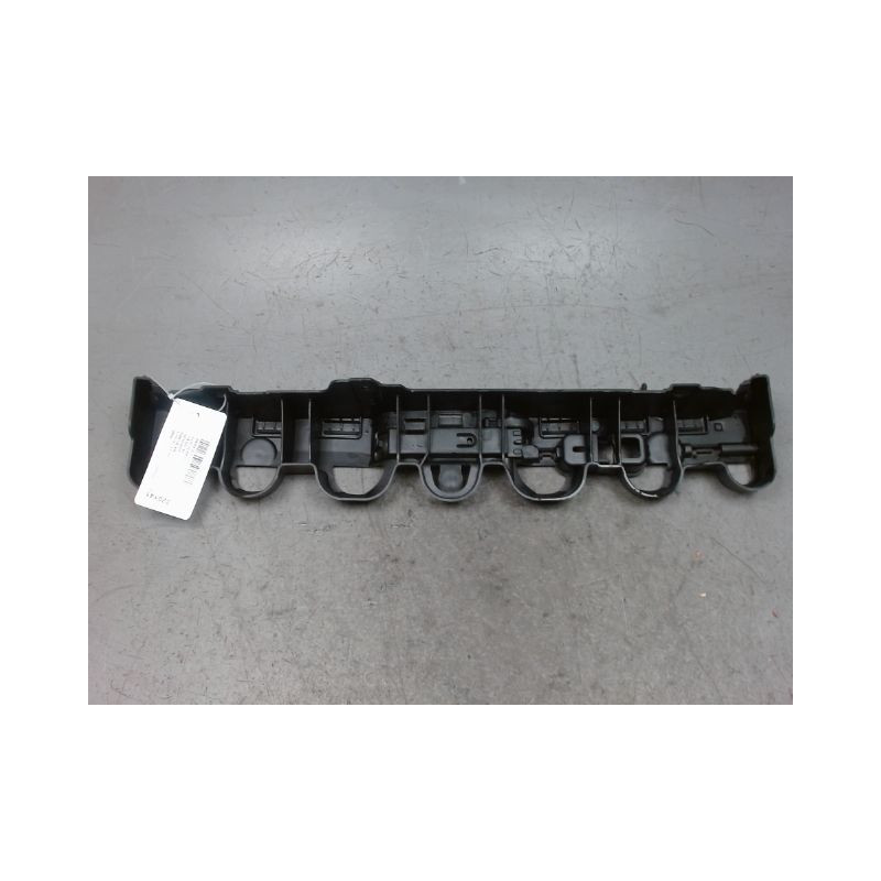 SUPPORT CENTRAL PARE-CHOC ARRIERE  RENAULT CLIO IV 2012-