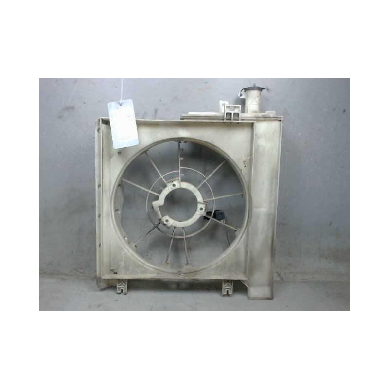 SUPPORT DE VENTILATEUR TOYOTA AYGO 5P