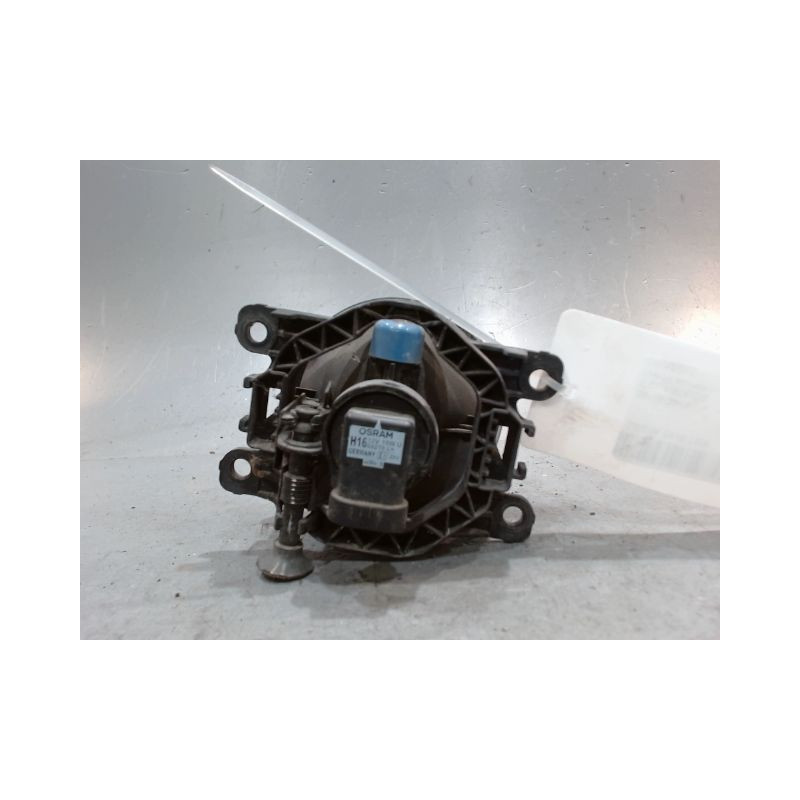 PHARE ANTIBROUILLARD AVANT GAUCHE DACIA DUSTER
