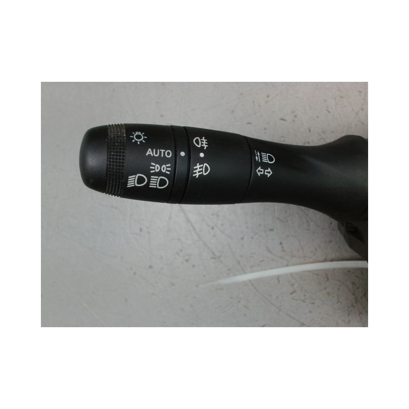 BLOC COMMODOS DACIA SANDERO 2008-