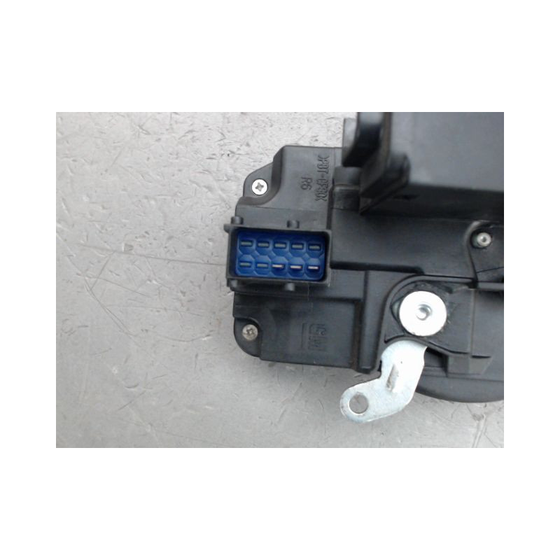 SYSTEME CONDAMNATION AVANT DROIT RENAULT TRAFIC