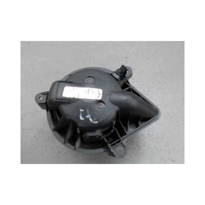 MOTEUR VENTILATEUR CHAUFFAGE RENAULT TRAFIC
