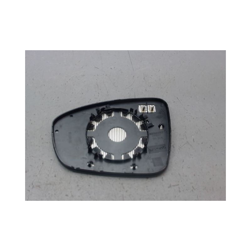 GLACE RETROVISEUR EXT D RENAULT CLIO