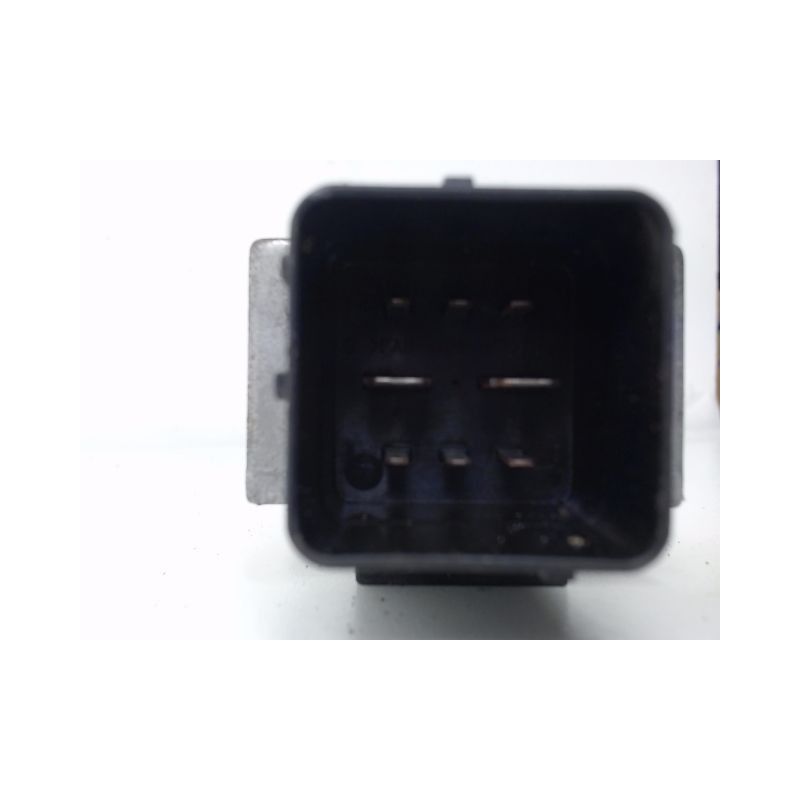 BOITIER DE PRECHAUFFAGE RENAULT TRAFIC