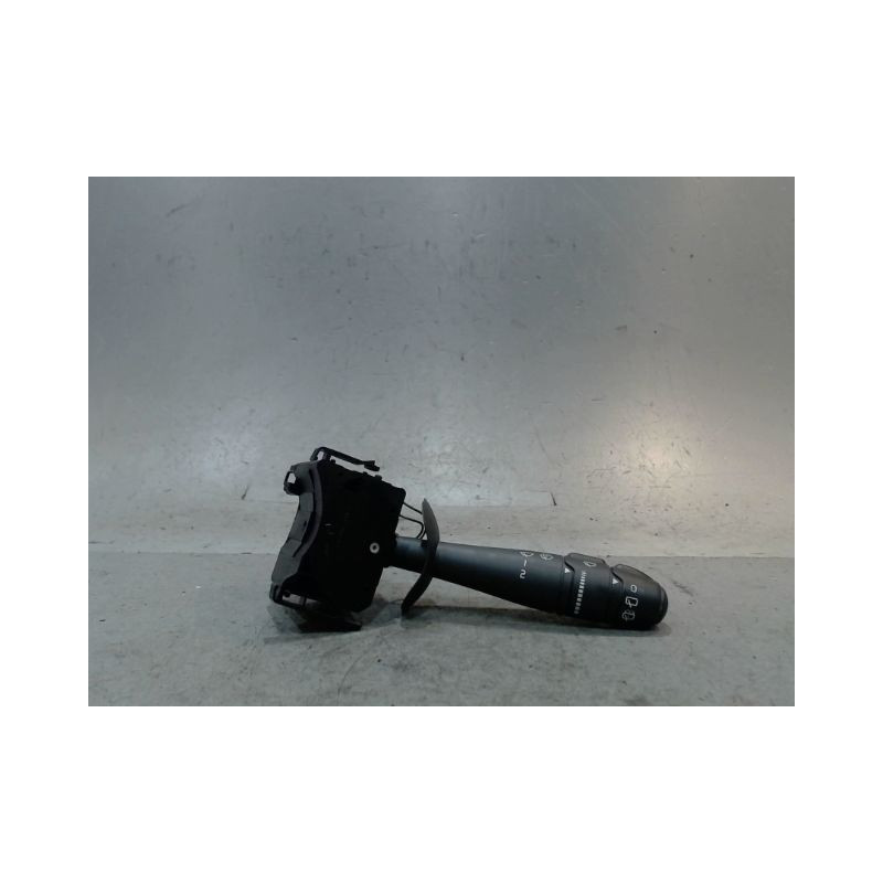 COMMANDE ESSUIE GLACE RENAULT TWINGO