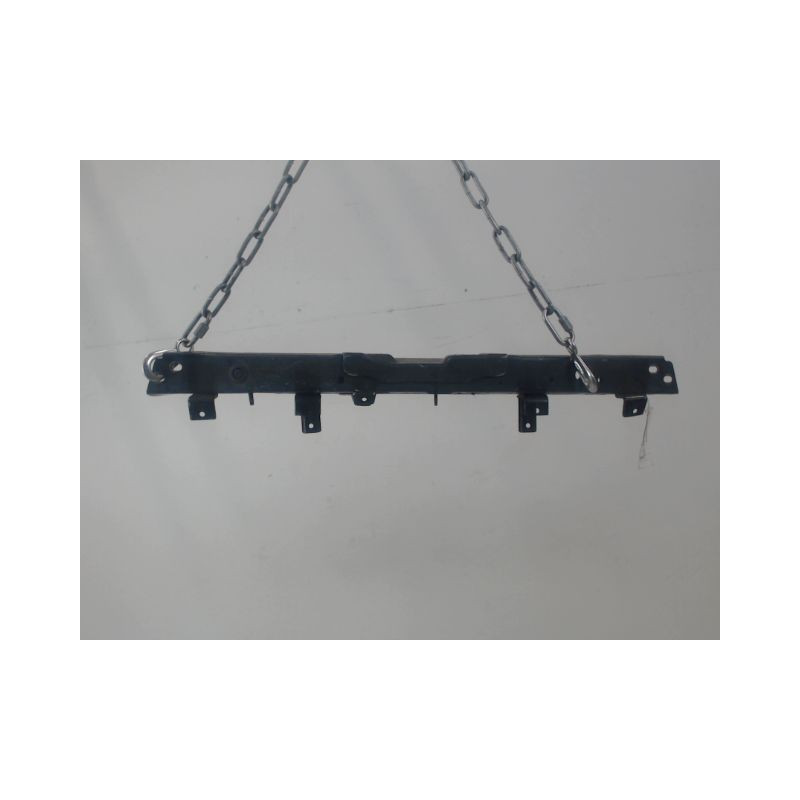 TRAVERSE SUPERIEURE ARMATURE AVANT NISSAN QASHQAI