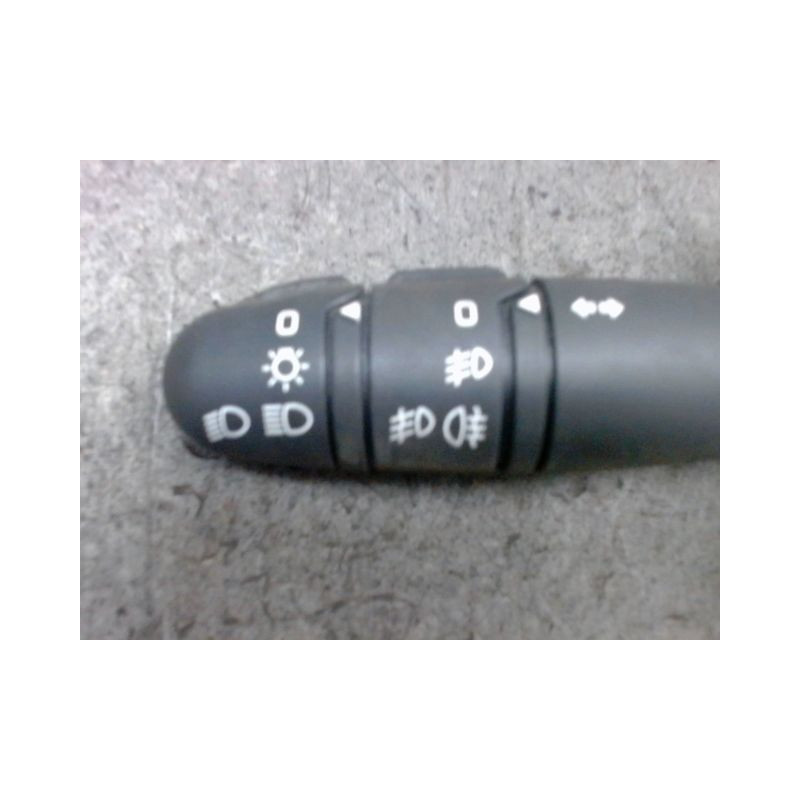 COMMANDE CLIGNOTANT RENAULT CLIO