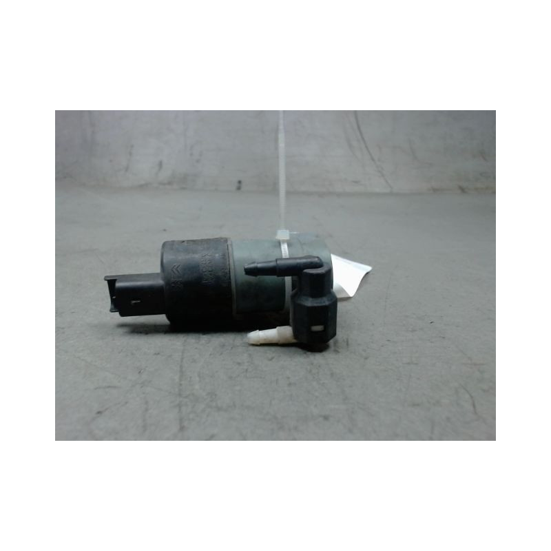 POMPE LAVE-GLACE AVANT NISSAN QASHQAI
