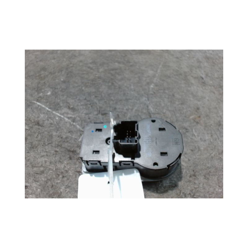 COMMANDE ECLAIRAGE OPEL CROSSLAND