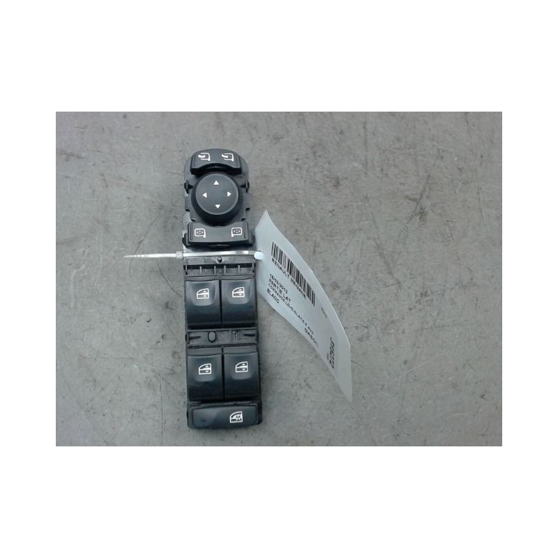 COMMANDE LEVE-GLACE PORTE AVG RENAULT MEGANE