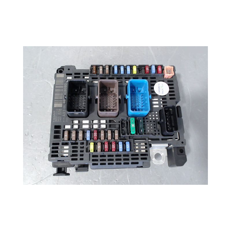 BOITE A FUSIBLES CITROEN C4 2010-