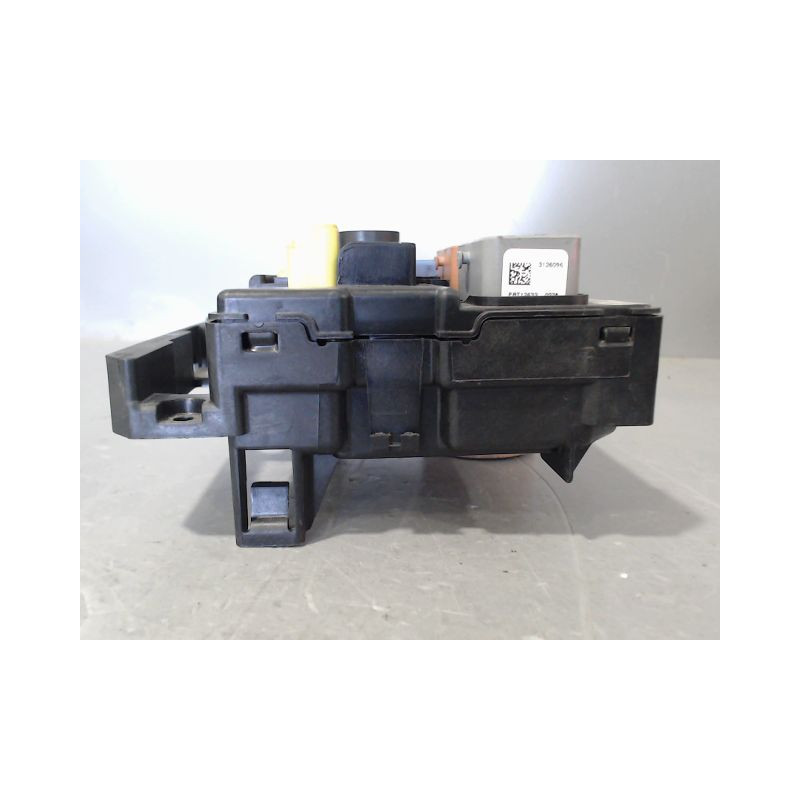 BOITE A FUSIBLES CITROEN C3