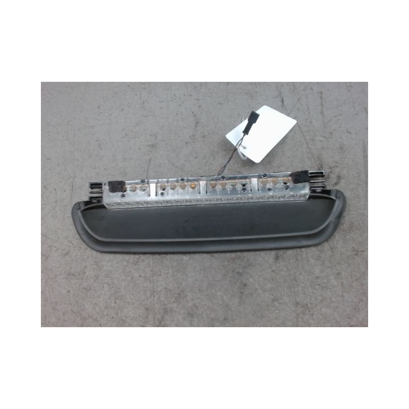 FEUX STOP SUPPLEMENTAIRE BMW SERIE 5 (E60) 2003-