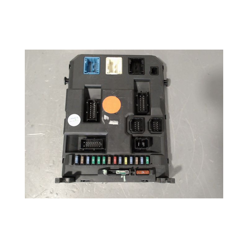 BOITIER GESTION HABITACLE PEUGEOT 1007