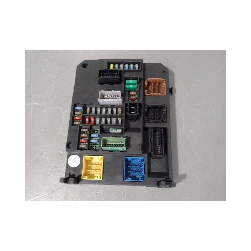 BOITIER GESTION HABITACLE PEUGEOT 308