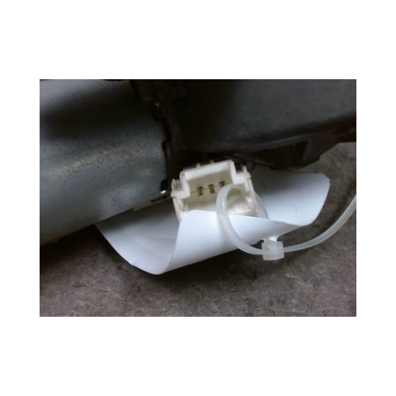 MECANISME ESSUIE-GLACE ARRIERE DACIA SANDERO 2008-