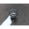 SIGLE CALANDRE MERCEDES CLASSE E 99-2002