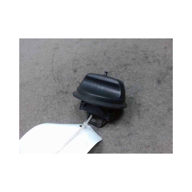 BOUCHON RESERVOIR A CARBURANT RENAULT CLIO