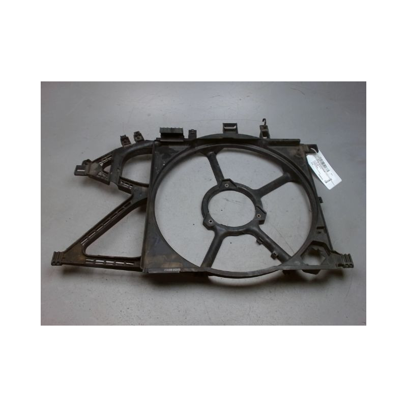 SUPPORT DE VENTILATEUR OPEL CORSA 03-06