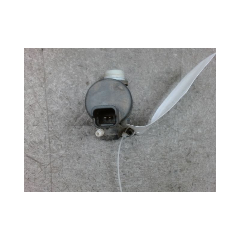 POMPE LAVE-GLACE AVANT RENAULT CLIO