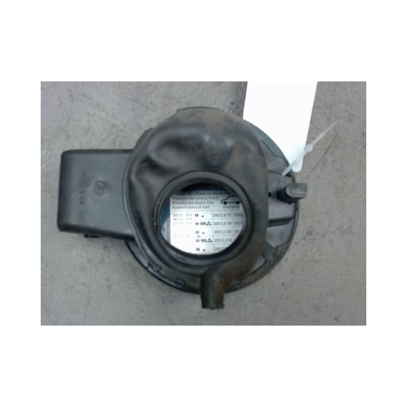 VOLET DE TRAPPE CARBURANT VOLKSWAGEN POLO 2005-