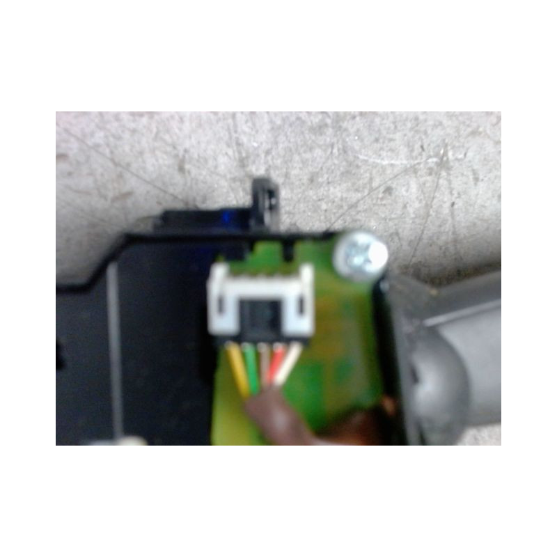 COMMANDE CLIGNOTANT VOLVO V50