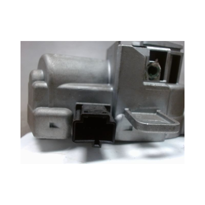 VERROU COLONNE DIRECTION VOLVO V50