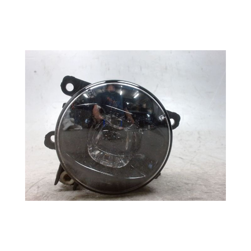 PHARE ANTIBROUILLARD AVANT GAUCHE RENAULT CLIO