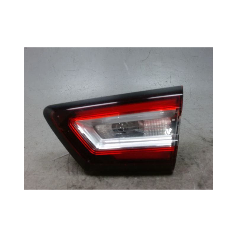 FEU ARRIERE INTERIEUR DROIT RENAULT CLIO