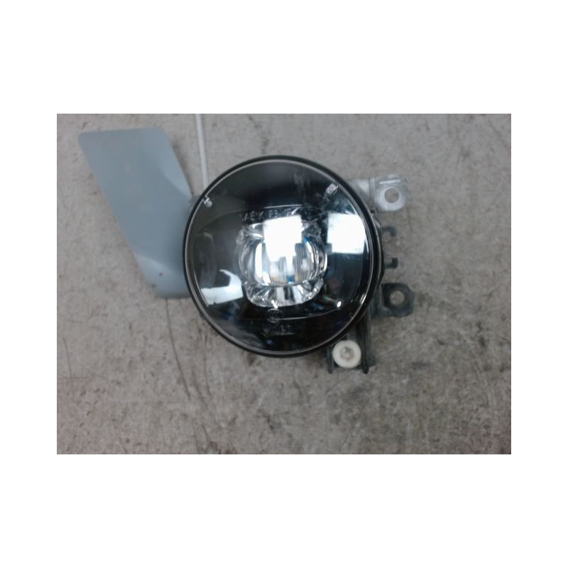 PHARE ANTIBROUILLARD AVANT DROIT RENAULT CAPTUR