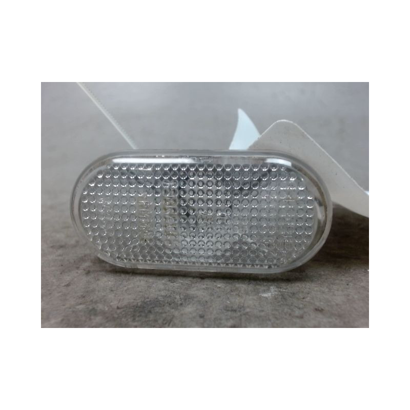 REPETITEUR AILE GAUCHE RENAULT CLIO II PH.2 01-06