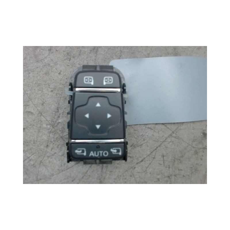COMMANDE RETROVISSEUR EXTERIEUR ELECTRIQUE RENAULT CLIO